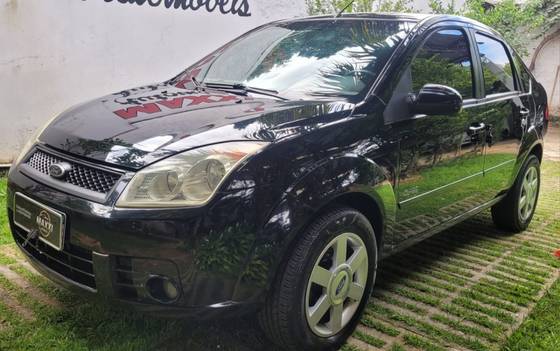 FORD FIESTA 1.6 MPI SEDAN 8V FLEX 4P MANUAL FORD FIESTA 1.6 MPI SEDAN 8V FLEX 4P MANUAL